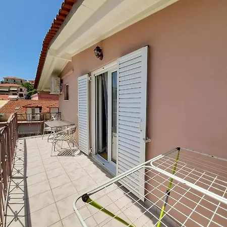 Jiovanni Parga Exterior photo